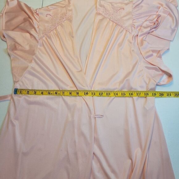Flair 60s Vintage Nylon Light Pink Robe Knee Length Flutter Sleeves - Picture 9 of 11